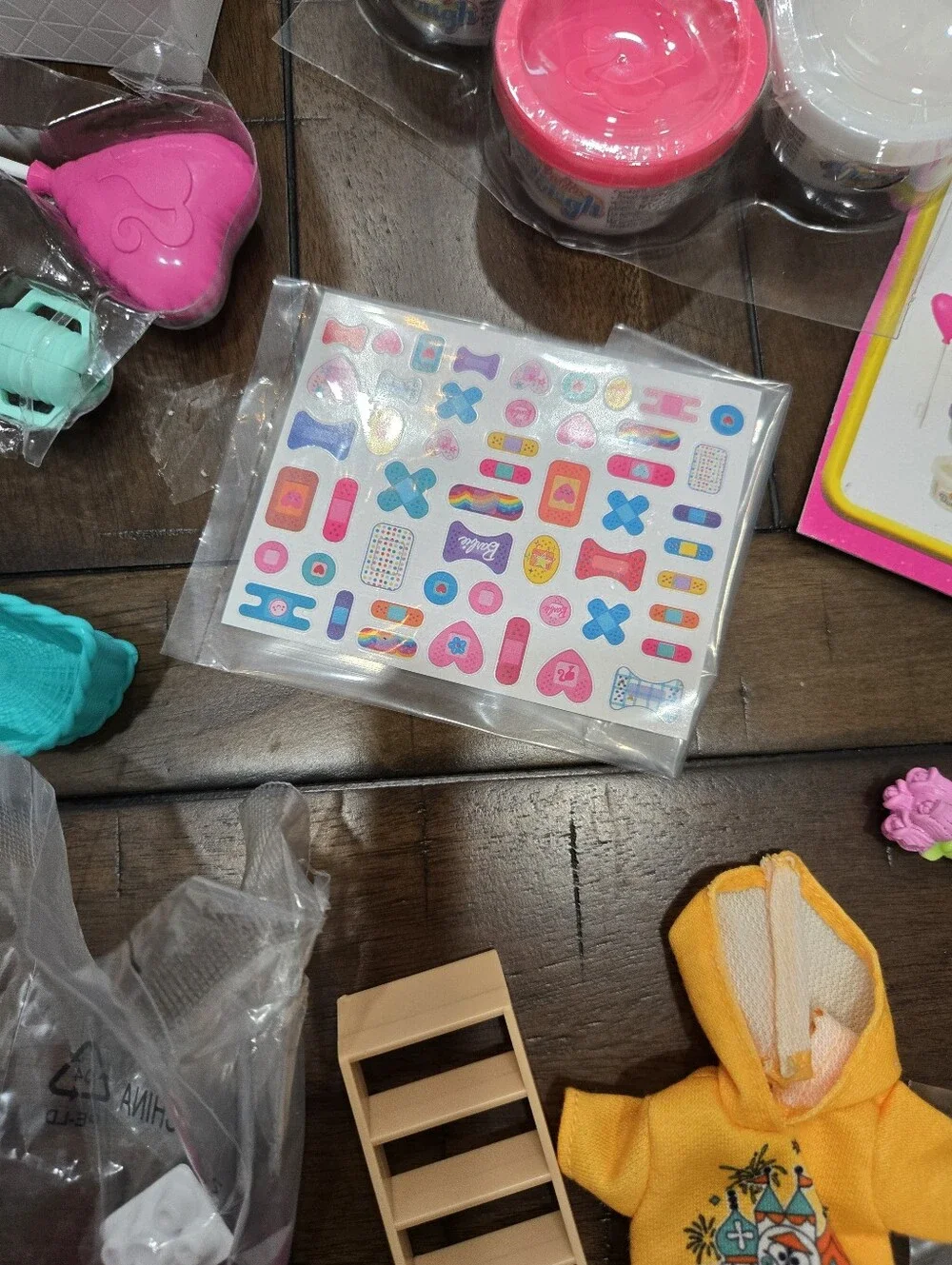 Barbie Doll Accessories For Dream House And Other Extras.
